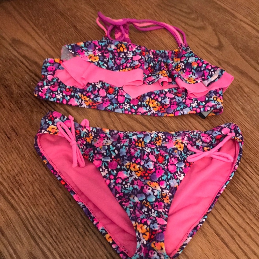 Basically new vigoss swimsuit